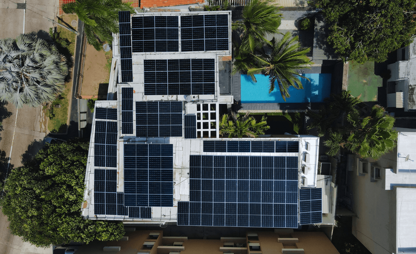 ¿Cuánto se ahorra con paneles solares en la Costa Caribe? Casos reales